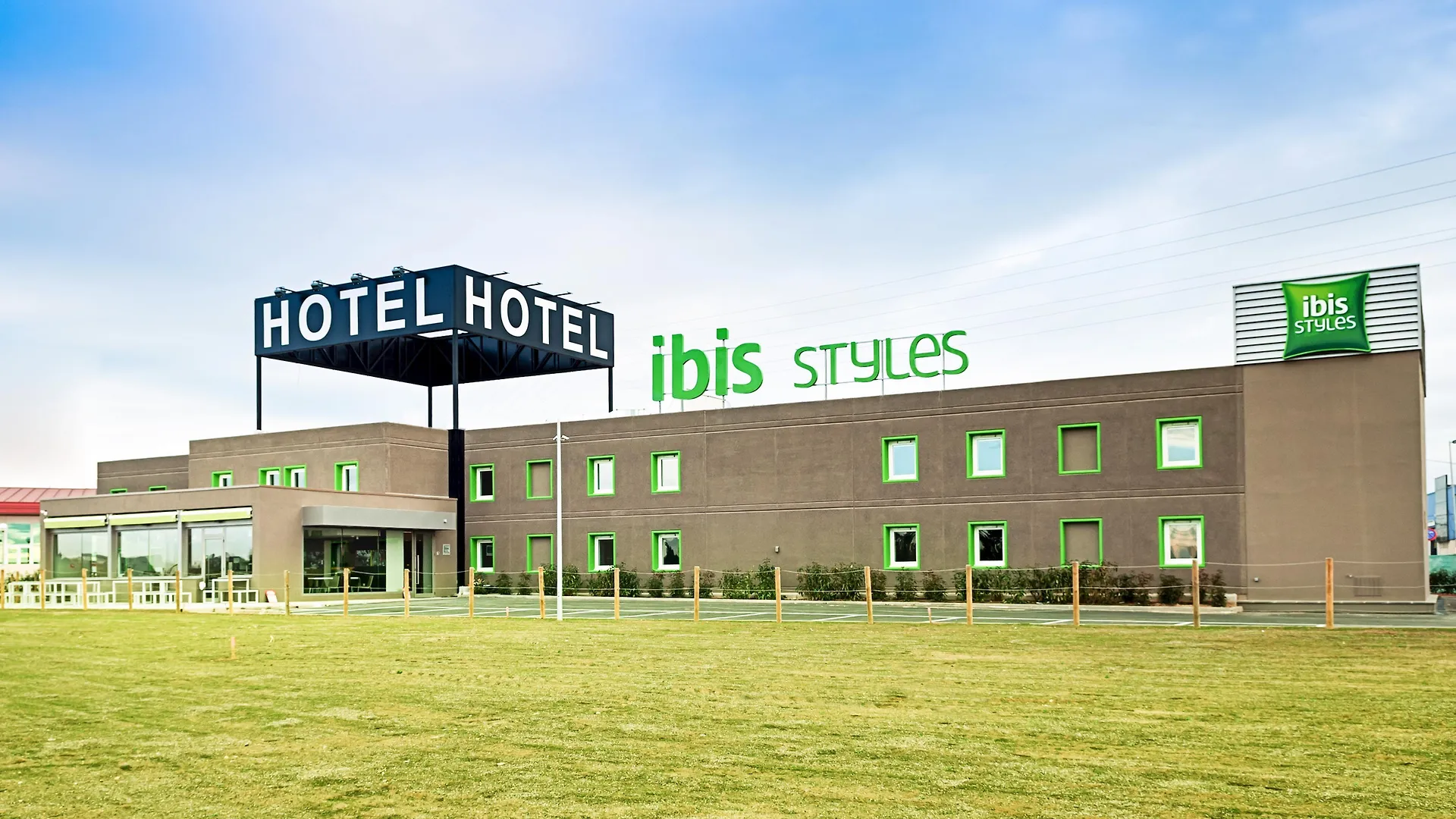 Hotel Ibis Styles Lleida Torrefarrera