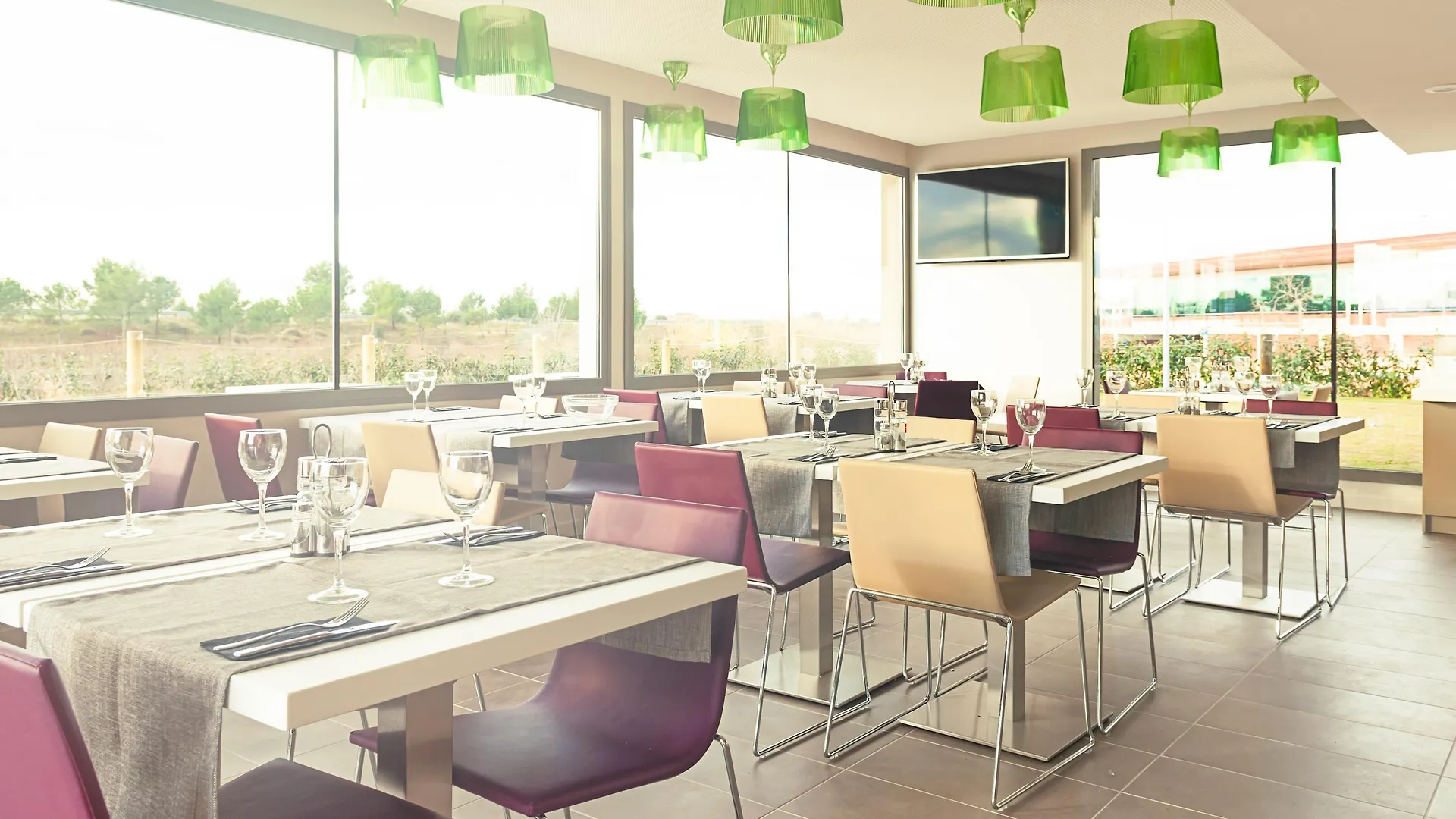 Hotel Ibis Styles Lleida Torrefarrera
